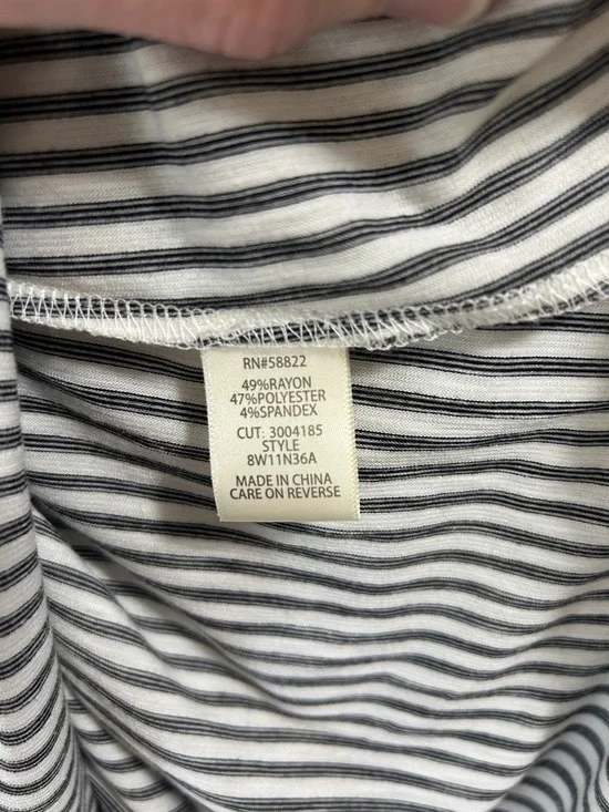 Max Studio White and Navy Vertical-Stripe Tie-Cuff Long Sleeve Top - Picture 4 of 4